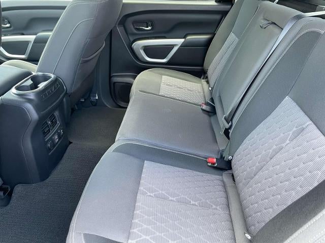 2024 Nissan Titan 4x2 Crew Cab SV