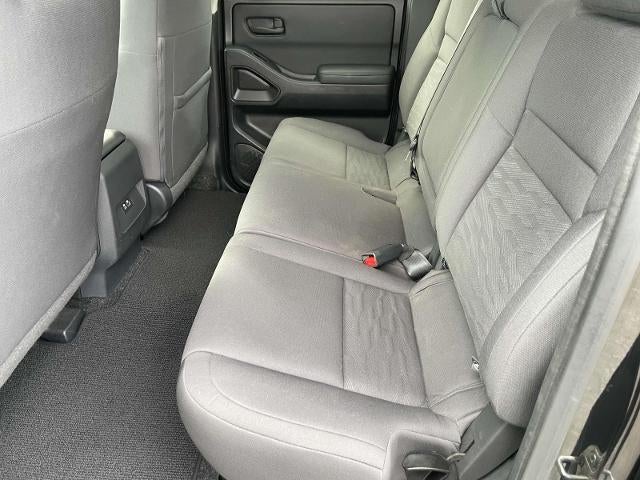 2022 Nissan Frontier Crew Cab 4x4 S Auto