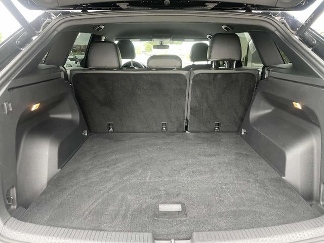 2023 Volkswagen Atlas Cross Sport 2.0T SE w/Technology 4MOTION