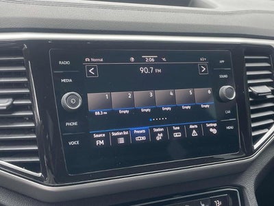 2023 Volkswagen Atlas Cross Sport 2.0T SE w/Technology 4MOTION