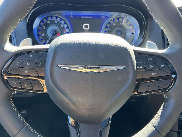 2023 Chrysler 300 300S RWD