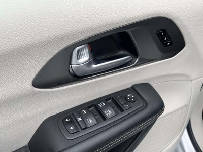 2024 Chrysler Pacifica Touring L FWD