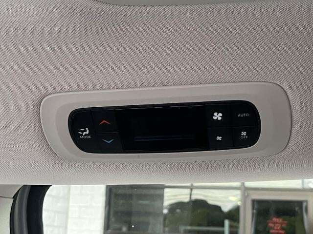 2024 Chrysler Pacifica Touring L FWD