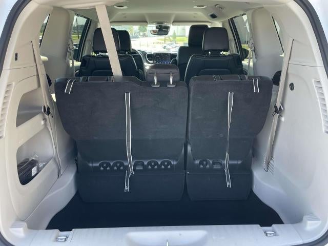 2024 Chrysler Pacifica Touring L FWD