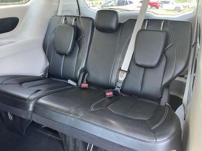 2024 Chrysler Pacifica Touring L FWD