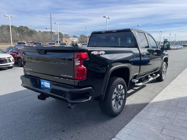 2026 Chevrolet Silverado 2500 HD Crew Cab Standard Box 4-Wheel Drive Custom