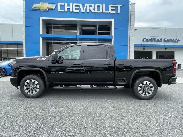 2026 Chevrolet Silverado 2500 HD Crew Cab Standard Box 4-Wheel Drive Custom