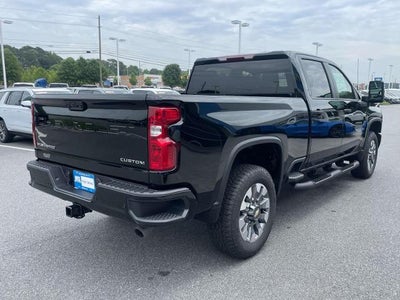 2026 Chevrolet Silverado 2500 HD Crew Cab Standard Box 4-Wheel Drive Custom