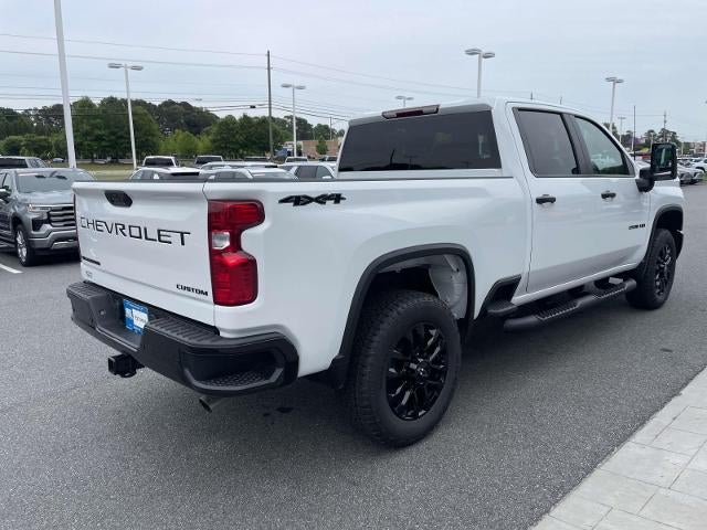 2026 Chevrolet Silverado 2500 HD Crew Cab Standard Box 4-Wheel Drive Custom