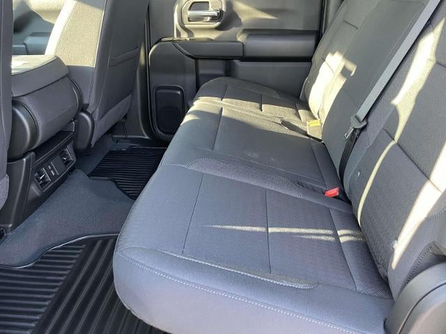 2026 Chevrolet Silverado 2500 HD Crew Cab Standard Box 4-Wheel Drive Custom