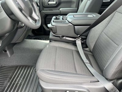 2026 Chevrolet Silverado 2500 HD Crew Cab Standard Box 4-Wheel Drive Custom