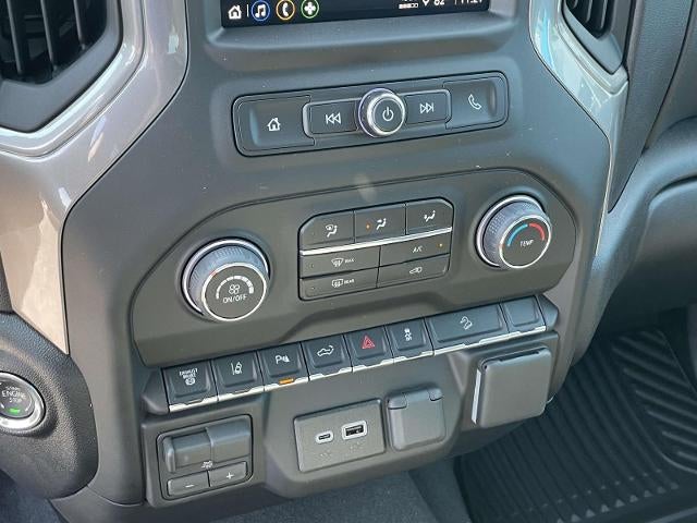 2026 Chevrolet Silverado 2500 HD Crew Cab Standard Box 4-Wheel Drive Custom