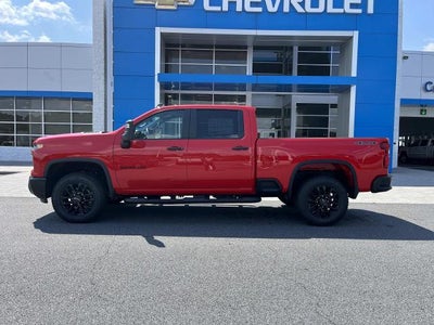 2025 Chevrolet Silverado 2500 HD Crew Cab Standard Box 4-Wheel Drive Custom