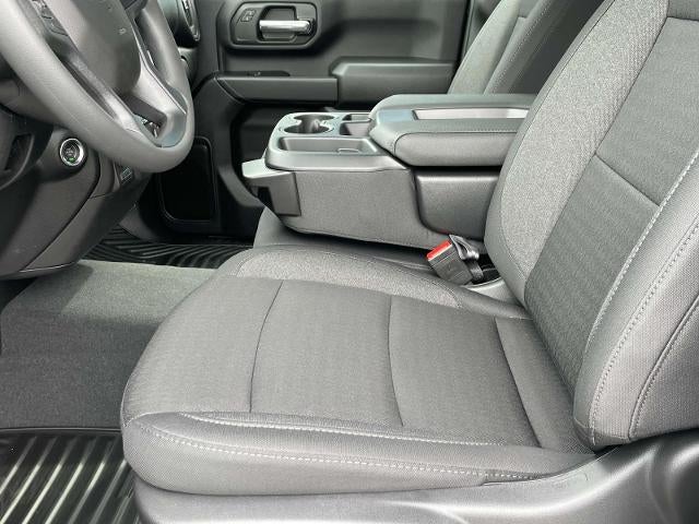 2026 Chevrolet Silverado 2500 HD Crew Cab Standard Box 4-Wheel Drive Custom
