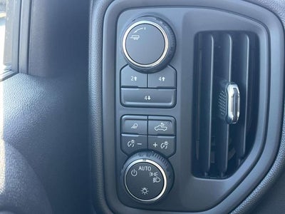 2026 Chevrolet Silverado 2500 HD Crew Cab Standard Box 4-Wheel Drive Custom