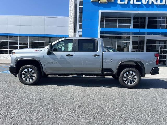 2026 Chevrolet Silverado 2500 HD Crew Cab Standard Box 4-Wheel Drive Custom