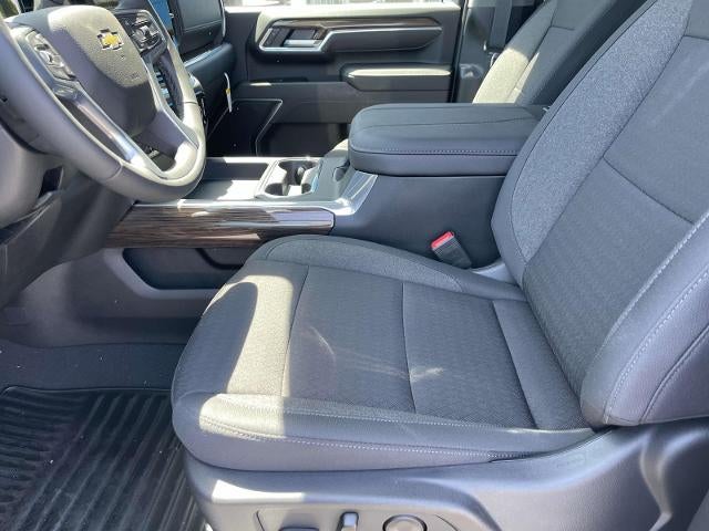 2026 Chevrolet Silverado 2500 HD Crew Cab Standard Box 4-Wheel Drive LT