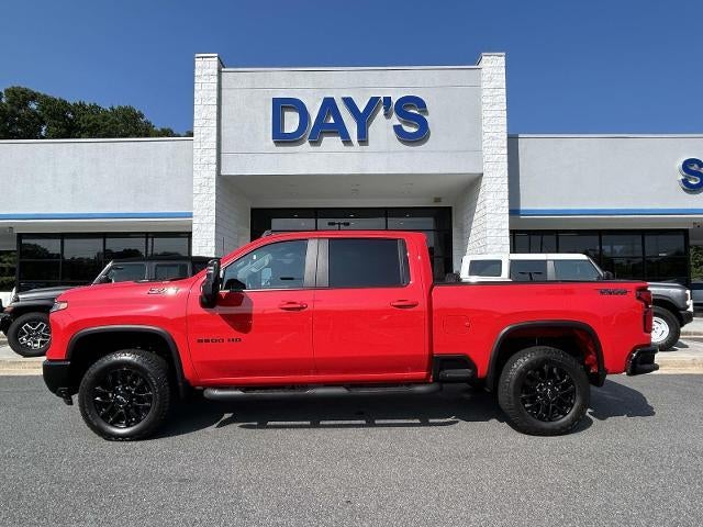 2025 Chevrolet Silverado 2500 HD Crew Cab Standard Box 4-Wheel Drive LT