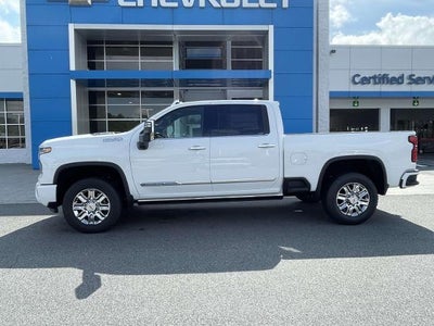 2026 Chevrolet Silverado 2500 HD Crew Cab Standard Box 4-Wheel Drive High Country