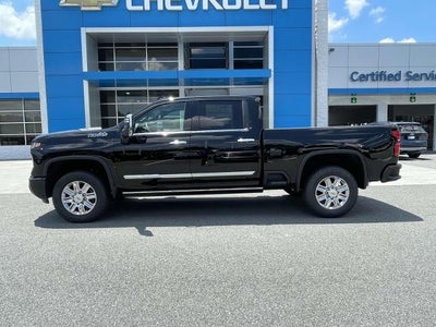 2026 Chevrolet Silverado 2500 HD Crew Cab Standard Box 4-Wheel Drive High Country