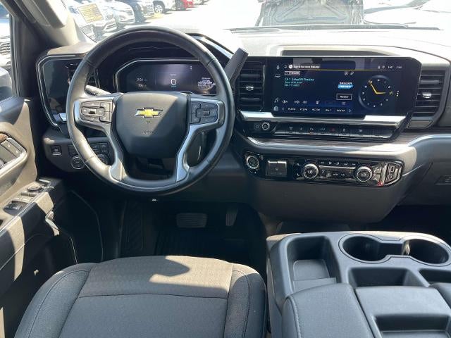 2025 Chevrolet Silverado 3500 HD Crew Cab Standard Box 4-Wheel Drive LT