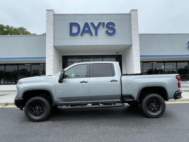 2026 Chevrolet Silverado 2500 HD Crew Cab Standard Box 4-Wheel Drive ZR2