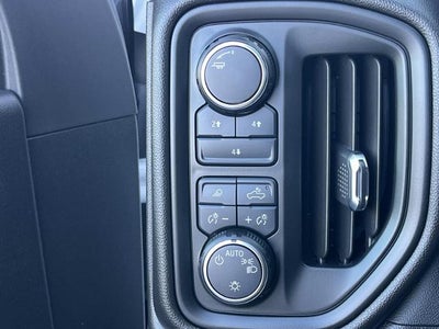 2024 Chevrolet Silverado 2500 HD Crew Cab Standard Box 4-Wheel Drive Custom