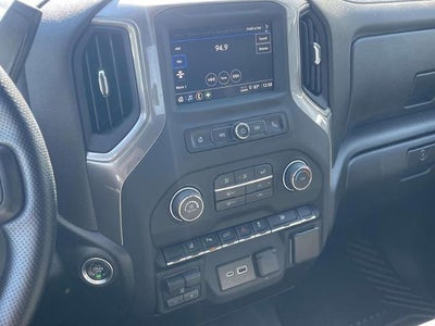 2024 Chevrolet Silverado 2500 HD Crew Cab Standard Box 4-Wheel Drive Custom