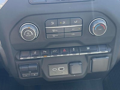 2024 Chevrolet Silverado 2500 HD Crew Cab Standard Box 4-Wheel Drive Custom