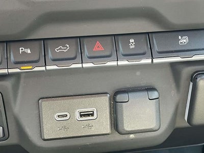 2024 Chevrolet Silverado 2500 HD Crew Cab Standard Box 4-Wheel Drive Custom