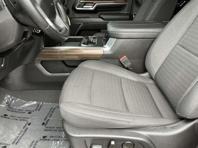 2024 Chevrolet Silverado 2500 HD Crew Cab Standard Box 4-Wheel Drive LT