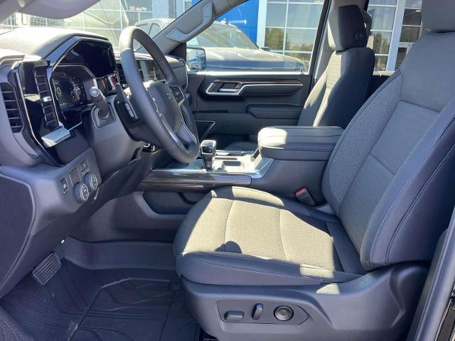 2026 Chevrolet Silverado 1500 Crew Cab Short Box 2-Wheel Drive RST