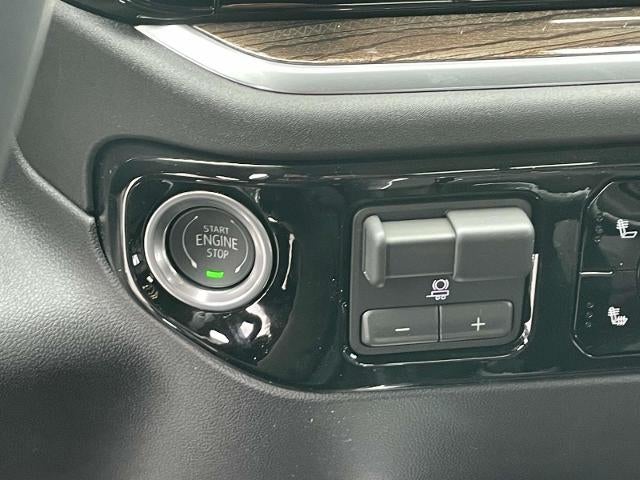 2026 Chevrolet Silverado 1500 Crew Cab Short Box 4-Wheel Drive RST