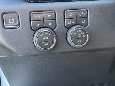 2026 Chevrolet Silverado 1500 Crew Cab Short Box 4-Wheel Drive RST