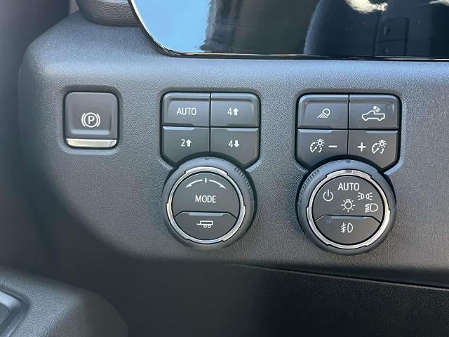 2026 Chevrolet Silverado 1500 Crew Cab Short Box 4-Wheel Drive RST