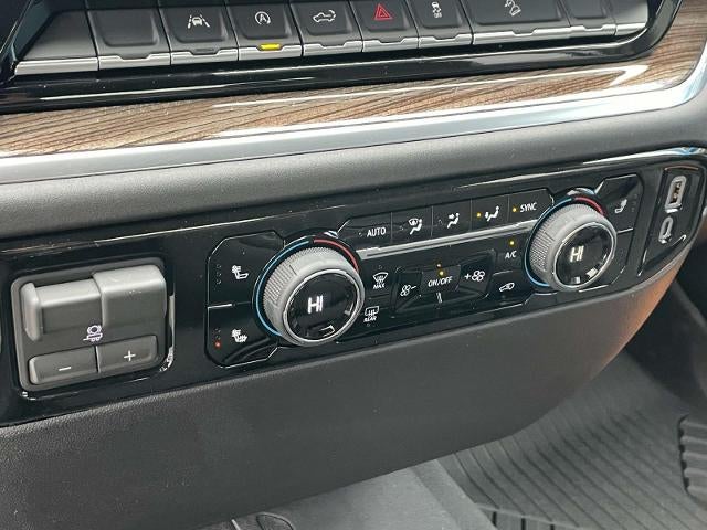 2026 Chevrolet Silverado 1500 Crew Cab Short Box 4-Wheel Drive RST