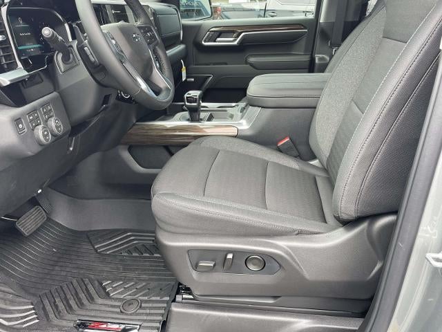 2026 Chevrolet Silverado 1500 Crew Cab Short Box 4-Wheel Drive RST