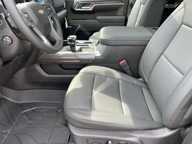 2026 Chevrolet Silverado 1500 Crew Cab Short Box 4-Wheel Drive LTZ