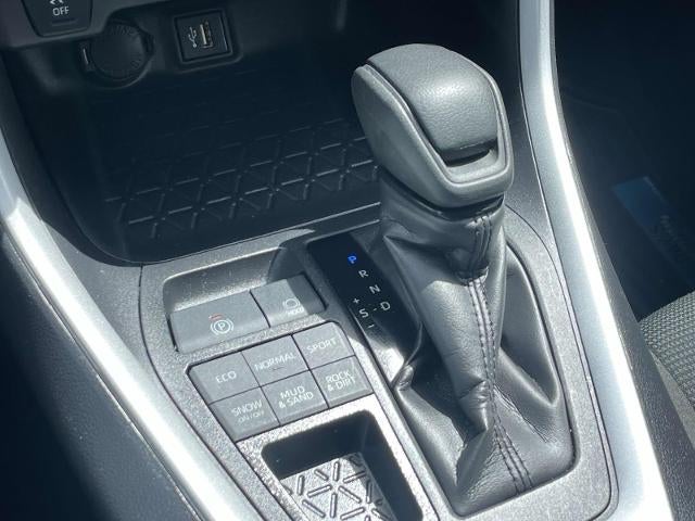 2024 Toyota RAV4 LE AWD (Natl)