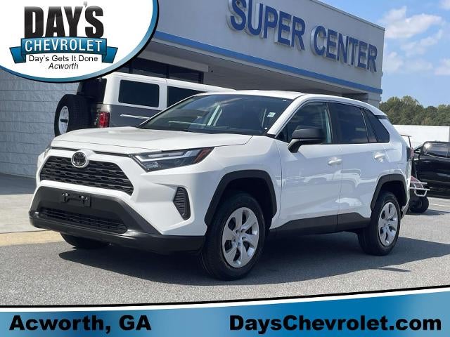 2025 Toyota RAV4 LE