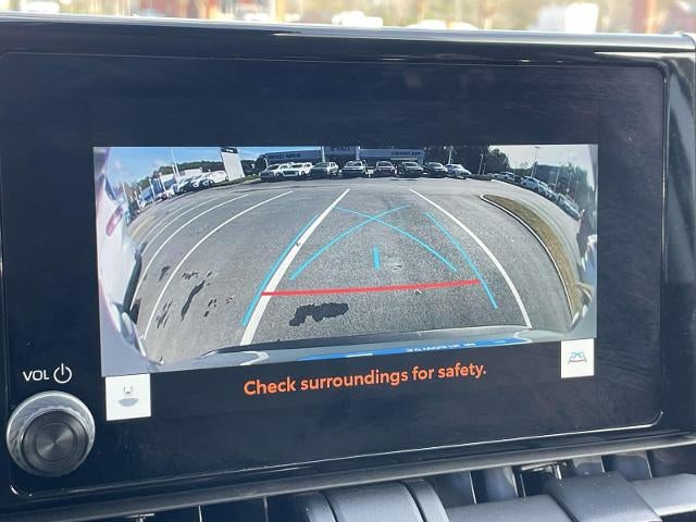 2025 Toyota RAV4 LE FWD (GS)