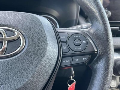 2025 Toyota RAV4 LE FWD (GS)