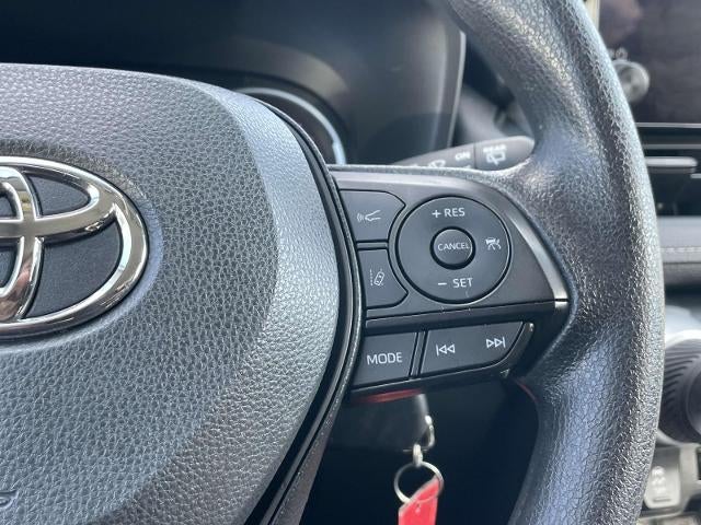 2025 Toyota RAV4 LE FWD (GS)