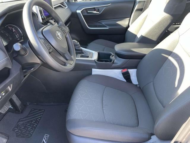 2024 Toyota RAV4 XLE FWD (GS)