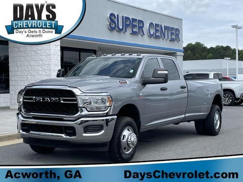 2024 RAM 3500 Tradesman 4x4 Crew Cab 8' Box