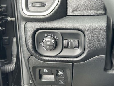 2026 RAM 1500 Big Horn 4x4 Crew Cab 5'7" Box