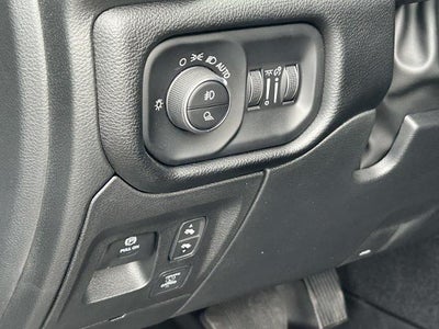 2026 RAM 1500 Big Horn 4x4 Crew Cab 5'7" Box