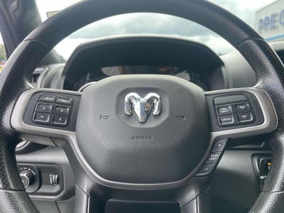 2022 RAM 2500 Tradesman 4x4 Crew Cab 6'4" Box