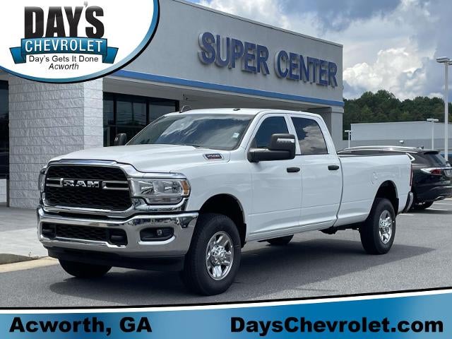 2023 RAM 2500 Tradesman 4x4 Crew Cab 8' Box