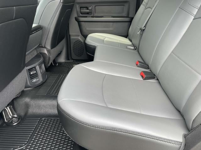 2023 RAM 2500 Tradesman 4x4 Crew Cab 8' Box